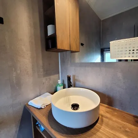 Apartment Friends & Family At Alpinlandsby/oyer Center *