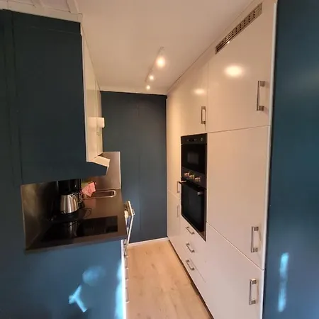 Friends & Family At Alpinlandsby/oyer Center