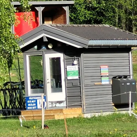 Friends & Family At Alpinlandsby/oyer Center