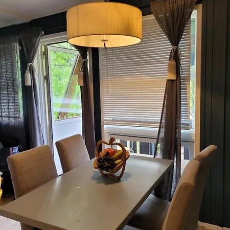 Friends & Family At Alpinlandsby/oyer Center *