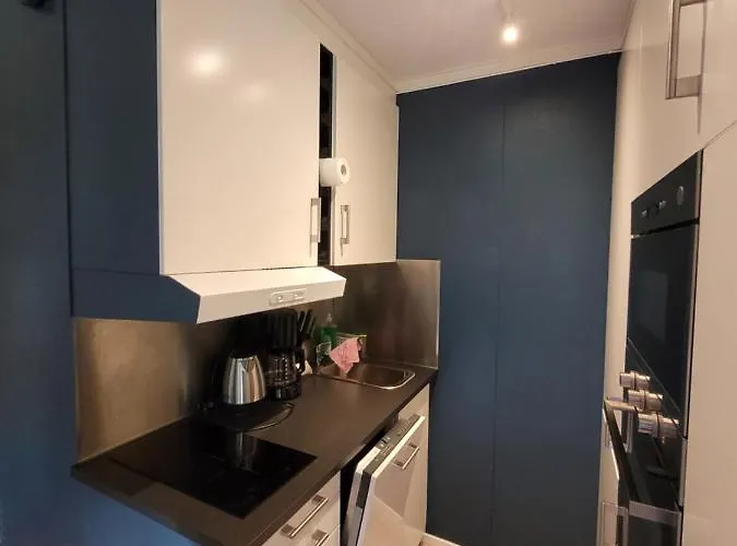 Friends & Family At Alpinlandsby/oyer Center