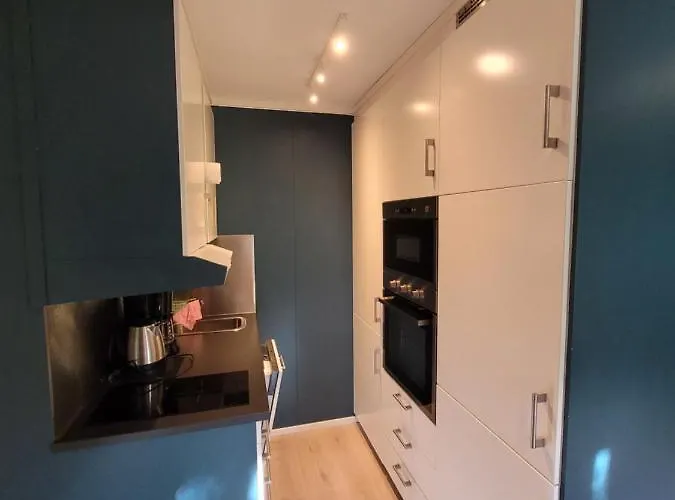 Friends & Family At Alpinlandsby/oyer Center