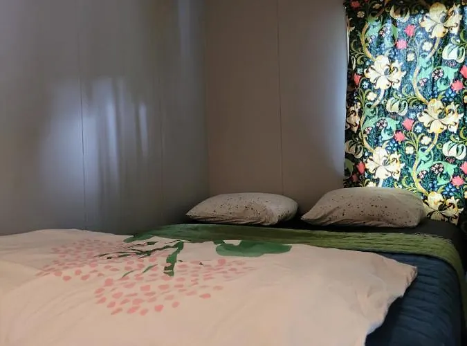 Friends & Family At Alpinlandsby/oyer Center *